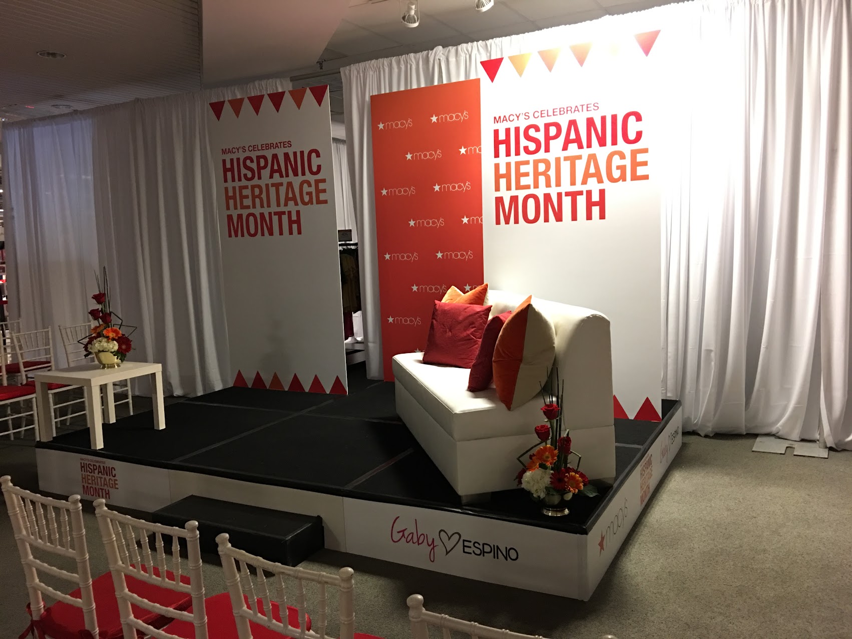 Event display graphics for Miami retailer